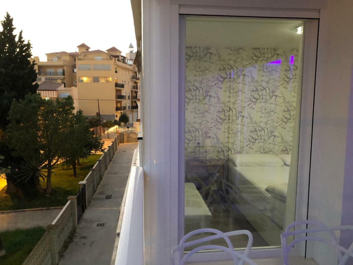 Apartamento Darú Vistamar Torre Del Mar Exterior foto